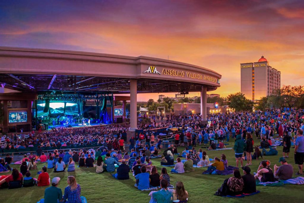 Magníficos conciertos en el AVA de Casino Del Sol de Tucson (julio 2022)
