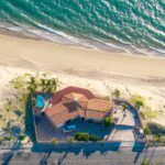 Vista aerea Casa en Venta Bahia de Kino sobre playa