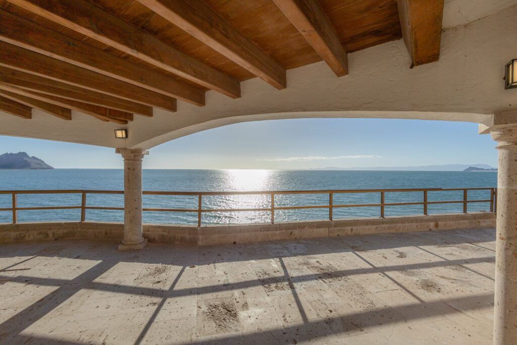 Casa en Venta Bahia de Kino sobre playa