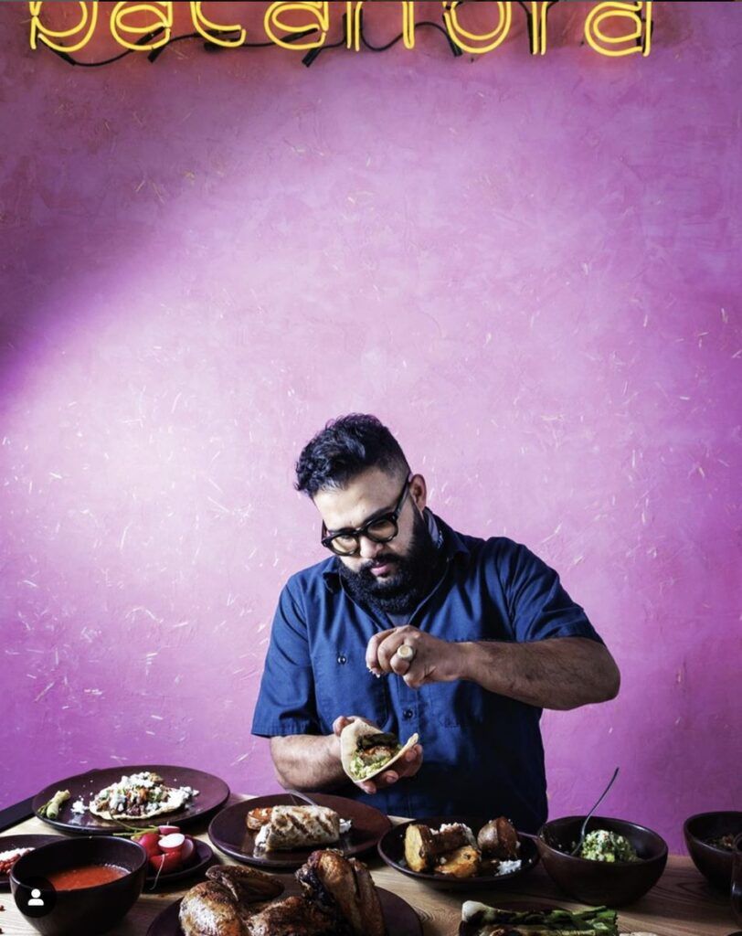 René Andrade, chef sonorense y fundador de Bacanora en Phoenix, ganador del premio James Beard al Mejor Chef del Suroeste 2024