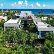 Casa Vihara entre la selva y el mar de Tulum, vista aérea